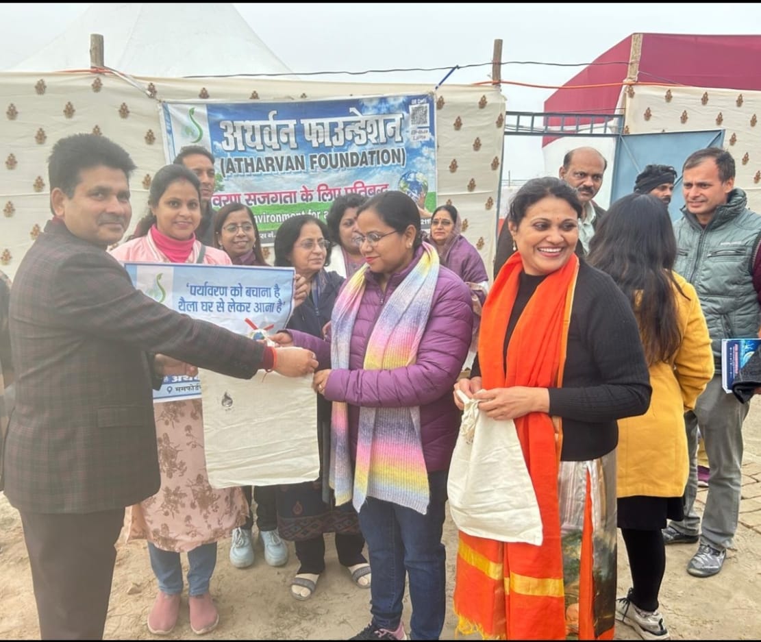 we didnt use tissue paper as we all brought our own handkerchiefs( saved trees)