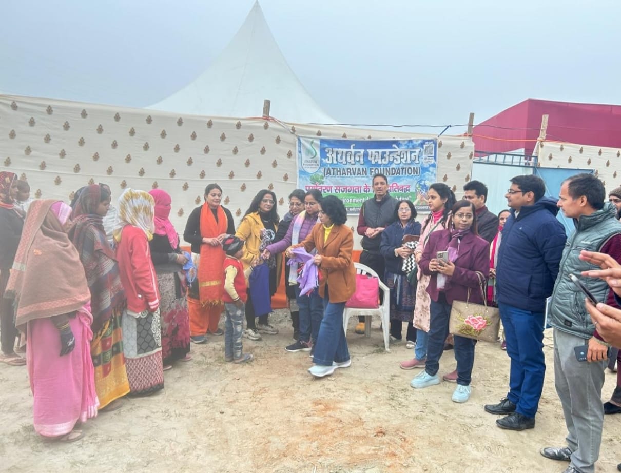 we didnt use tissue paper as we all brought our own handkerchiefs( saved trees)