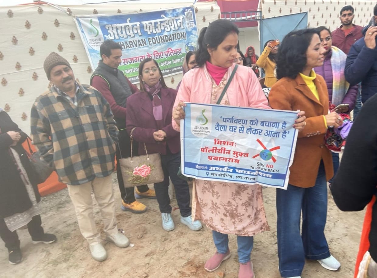 we didnt use tissue paper as we all brought our own handkerchiefs( saved trees)